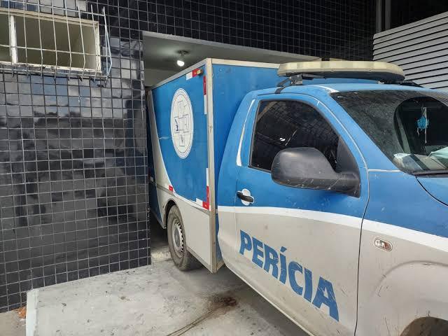 Jovem de 24 anos é executado em Santaluz; Homens invadiram imóvel antes do crime