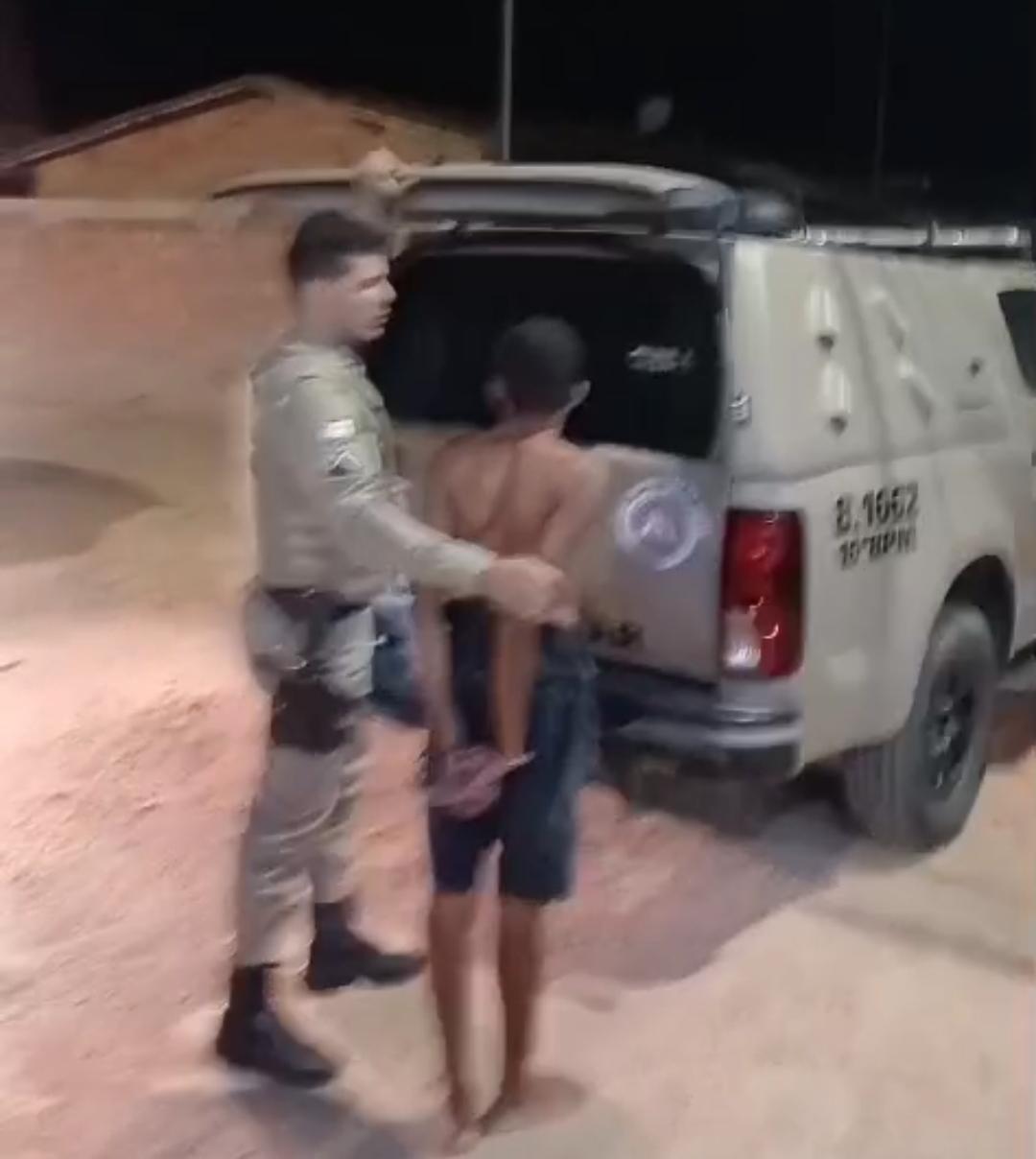 Operação conjunta em Serrinha resulta na prisão de três suspeitos e apreensão de drogas