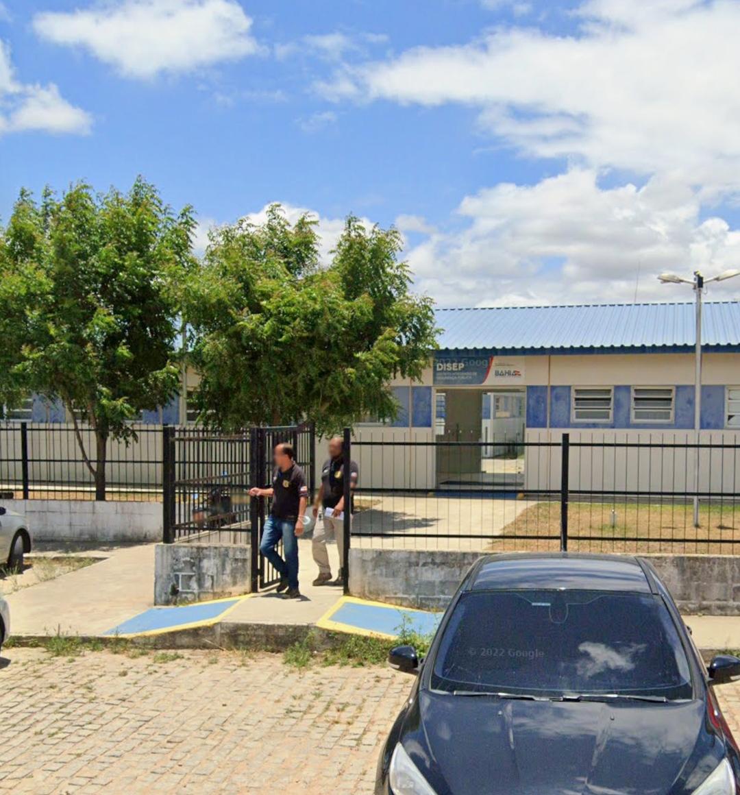 Polícia Militar apreende droga e conduz suspeito no bairro Treze, em Serrinha