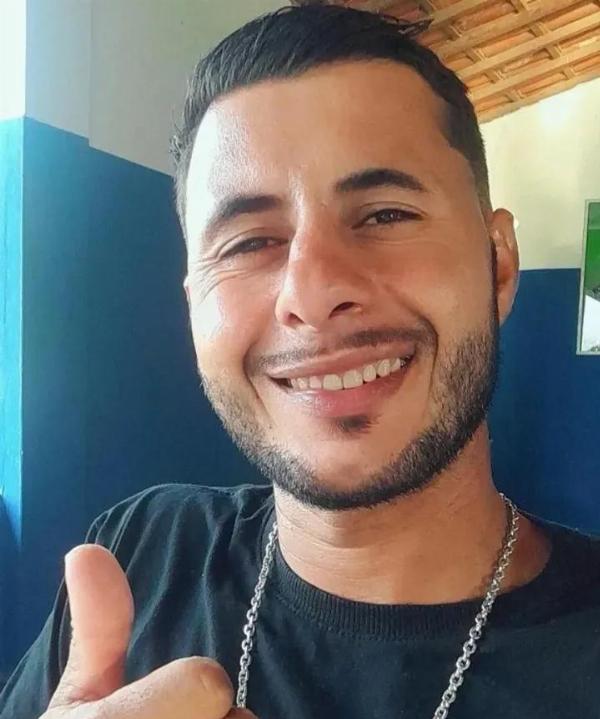 Homem é morto a tiros em quadra esportiva no centro de município da região do sisal