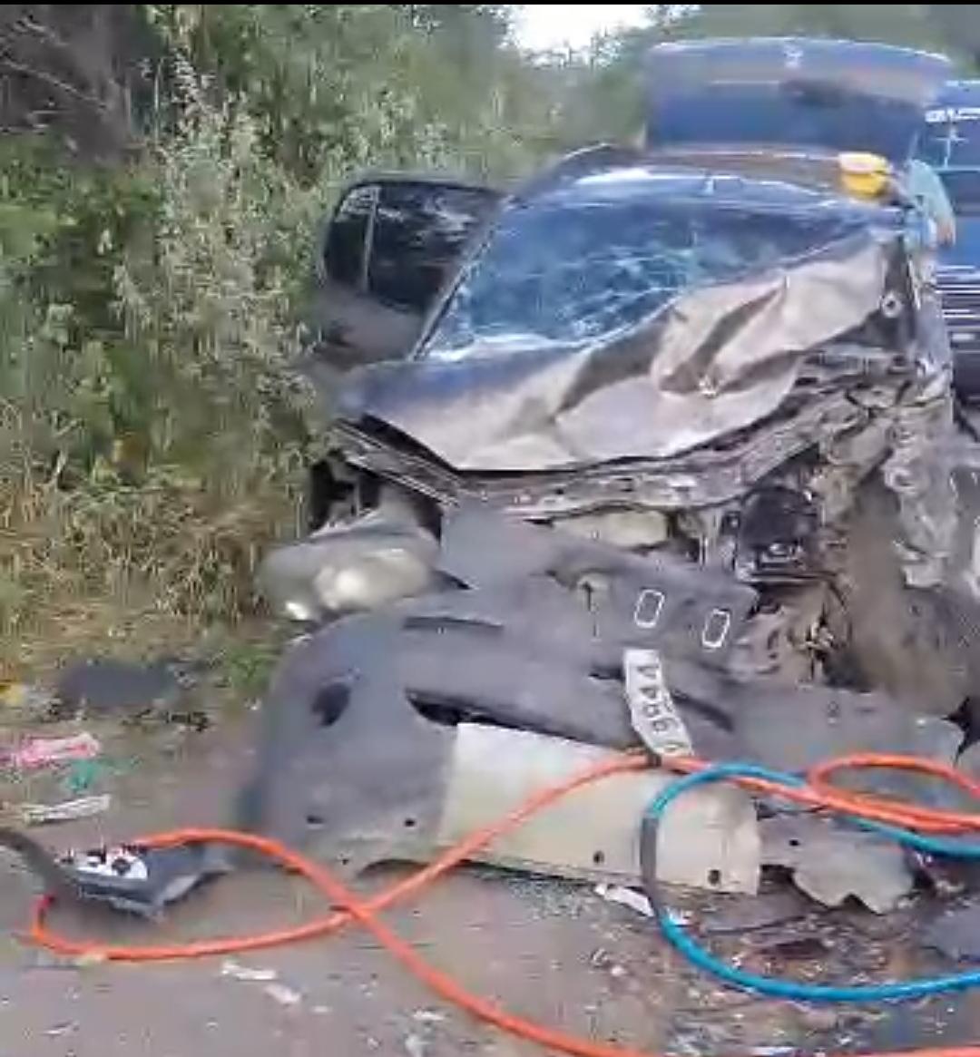 Grave acidente é registrado na BR-116 Norte entre Serrinha e Teofilândia