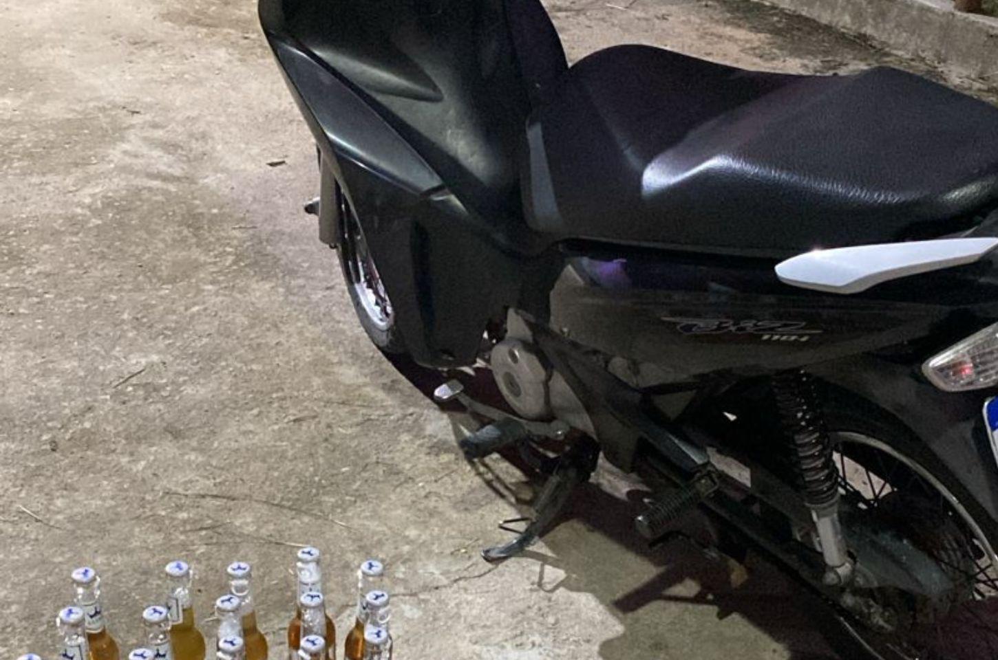 Motociclista sem CNH e sob efeito de álcool avança contra policiais e tem veículo apreendido em Serrinha