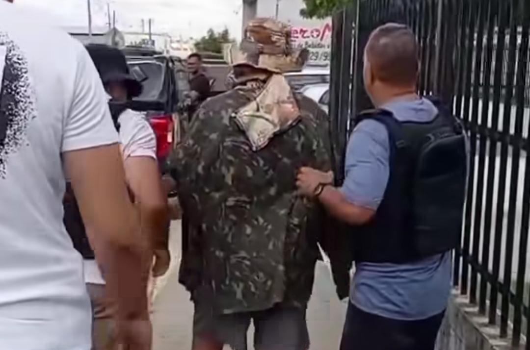 Suspeito de homicídio é preso durante operação da Polícia Civil em Serrinha
