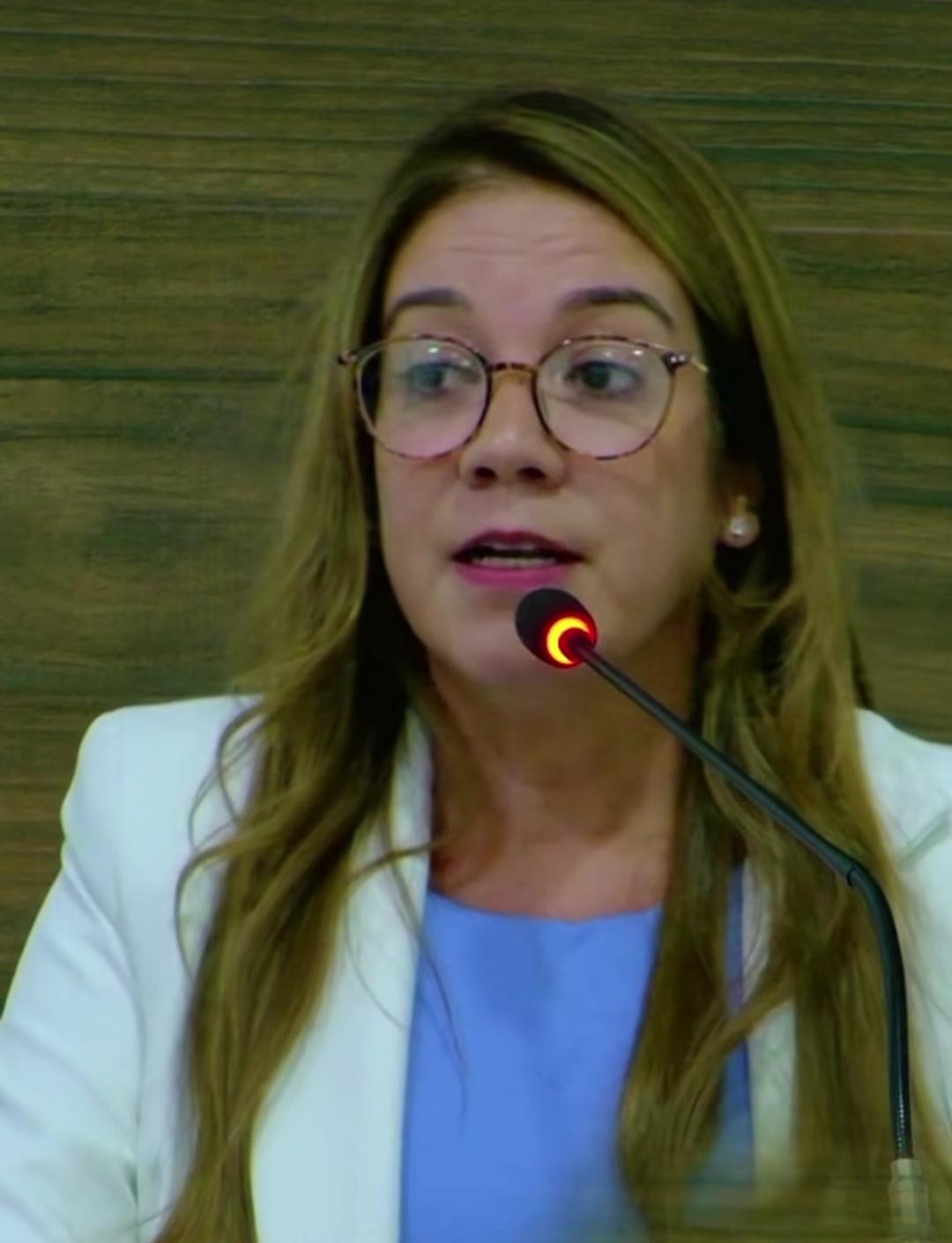 Vereadora Edylene Ferreira se pronuncia sobre mortes de crianças em Serrinha e pede reforço na proteção à infância