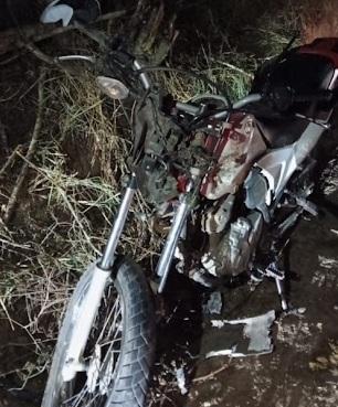 Comerciante morre após colisão entre moto e carro na zona rural de Barrocas