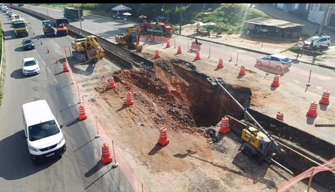 Governo Federal decreta emergência na BR-324 após agravamento de danos na pista em Simões Filho