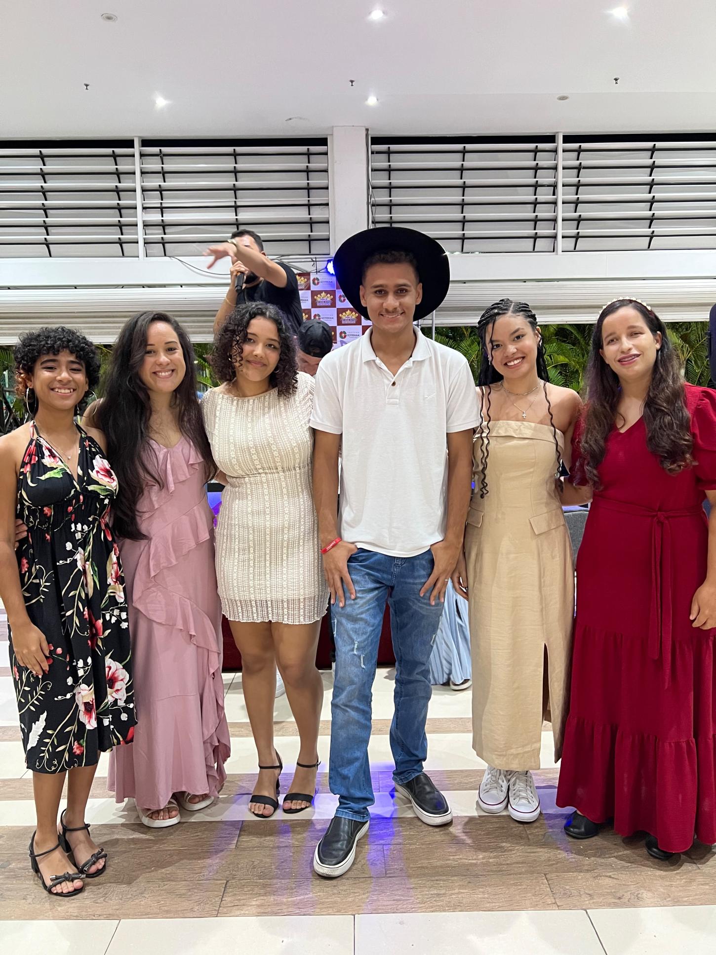 Show de Talentos Shopping Serrinha 2026 começa neste domingo e promete emocionar o público com apresentações imperdíveis
