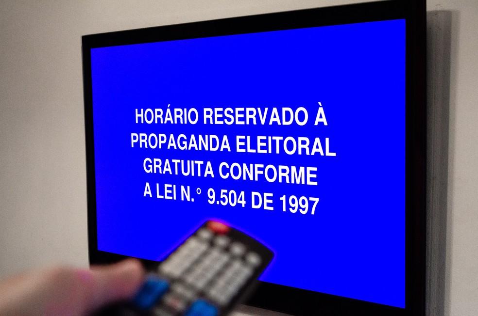Horário eleitoral 2026 começa nesta sexta: veja os horários no rádio e na TV