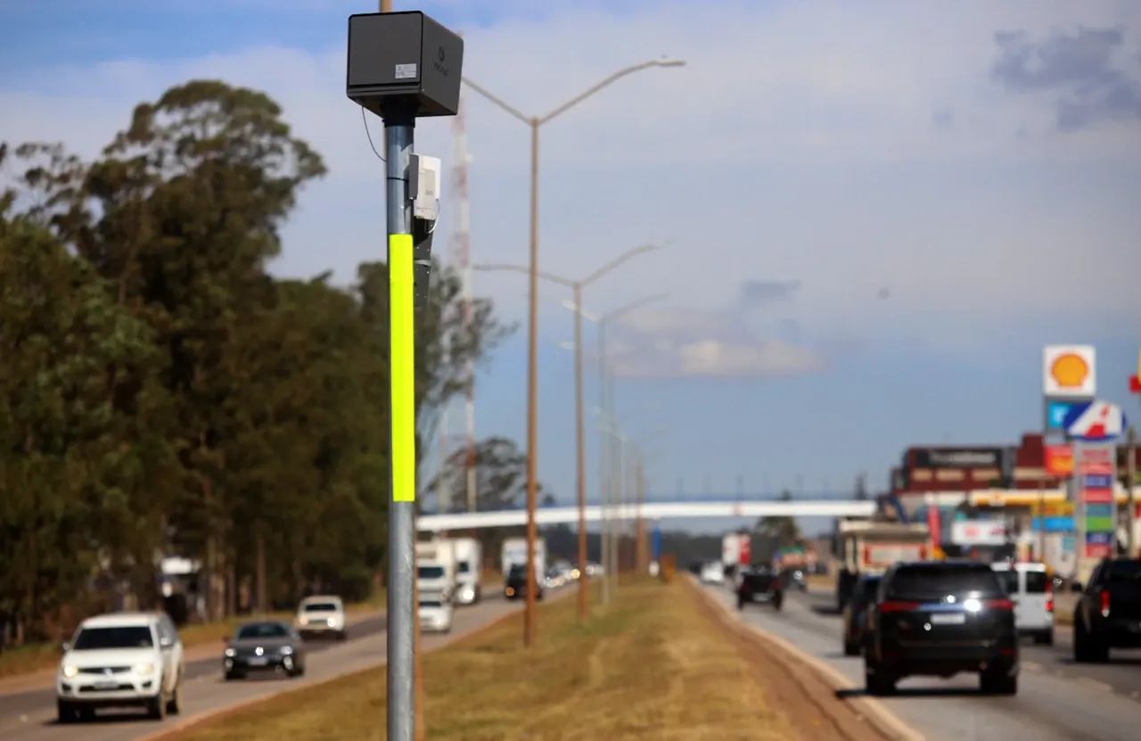 Atenção, motorista: nova tecnologia de radar começa a ser testada em Rodovias de 8 Estados; Veja se o seu está na lista