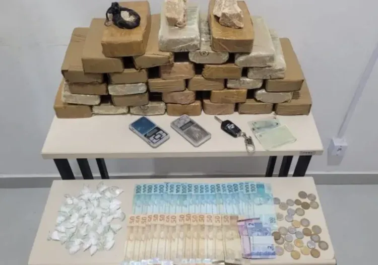 Homem é preso com cerca de 30 kg de substância semelhante ao crack na Bahia