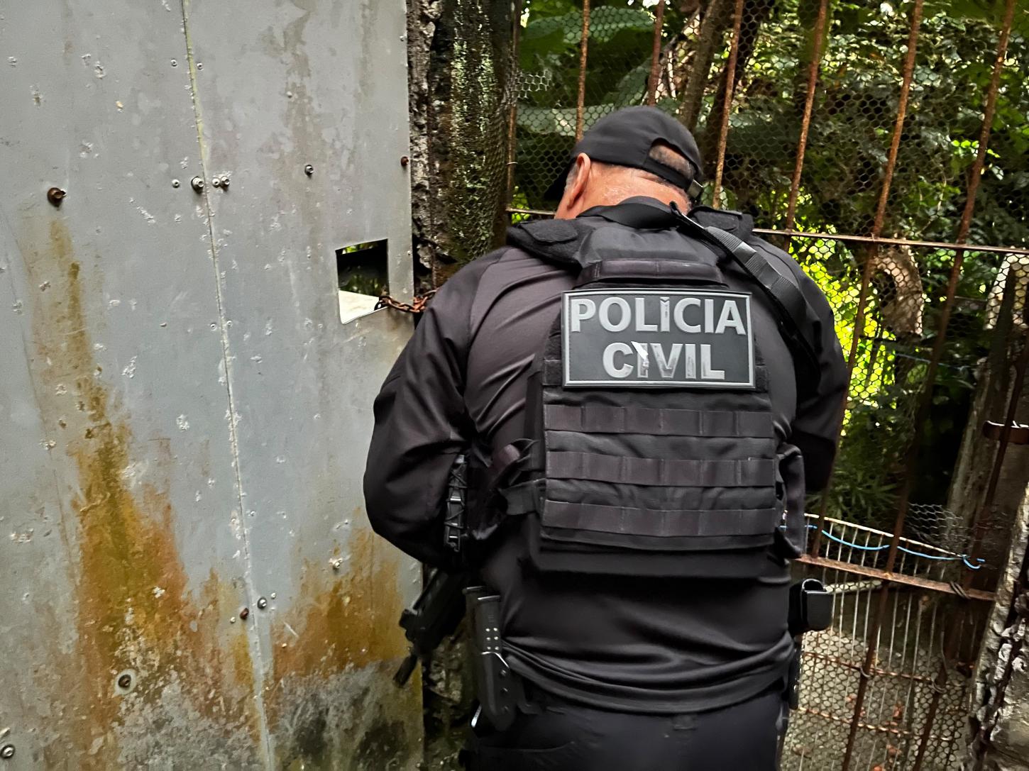 Homem é preso em Quixabeira suspeito de estrangular idoso em Conceição do Coité