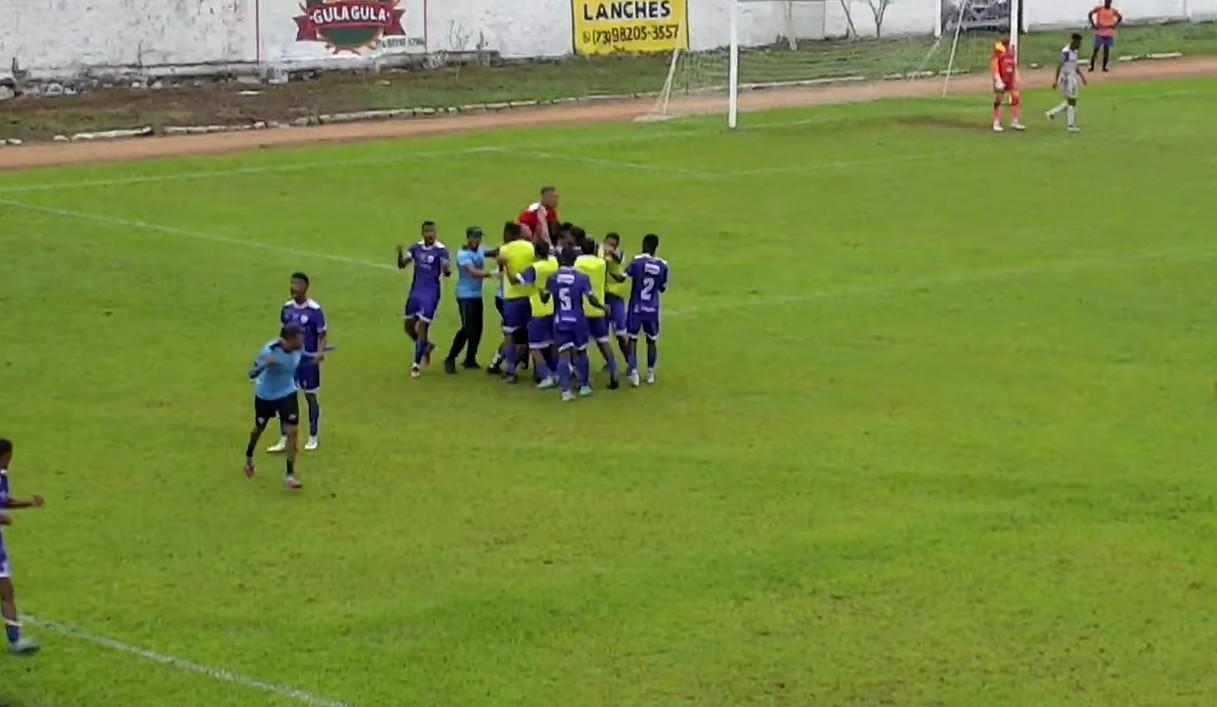 Serrinha bate Coarací fora de casa e avança para as oitavas de Final do Intermunicipal 