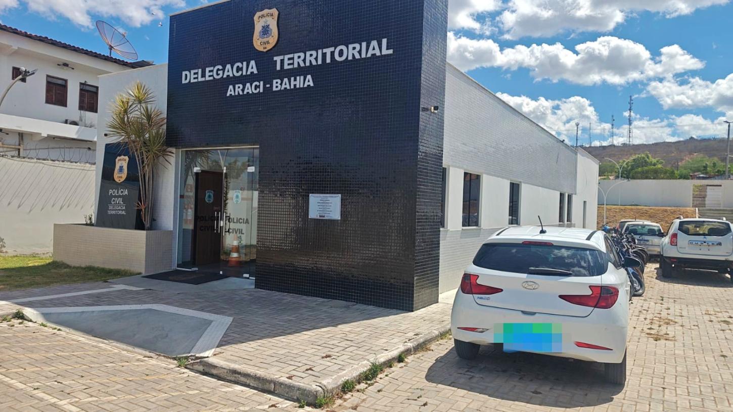 Veículo com sinais de adulteração é apreendido pela Polícia Civil em Araci